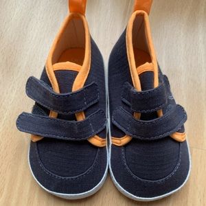 Carter’s Crib Shoes (Velcro Sneakers)